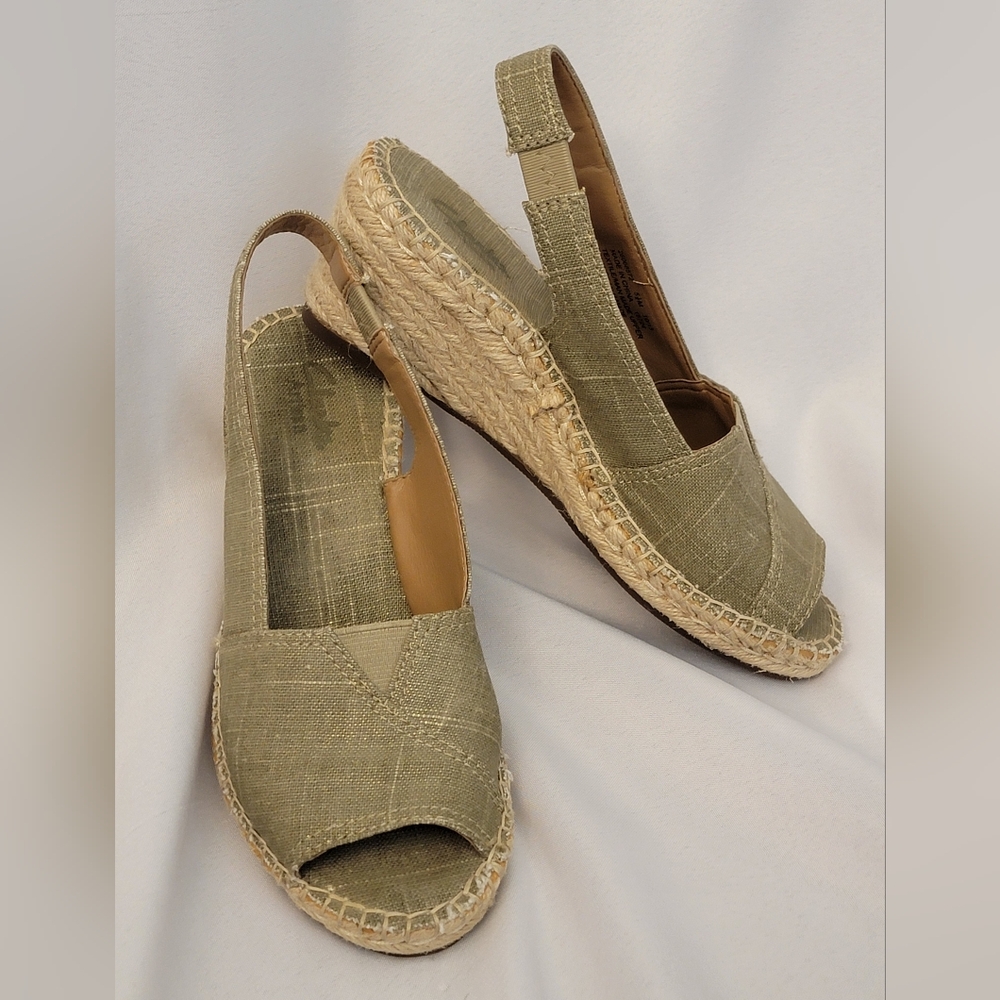 Clarks Artesian Espadrille Slingbacks Size 5.5M - Picture 3 of 14